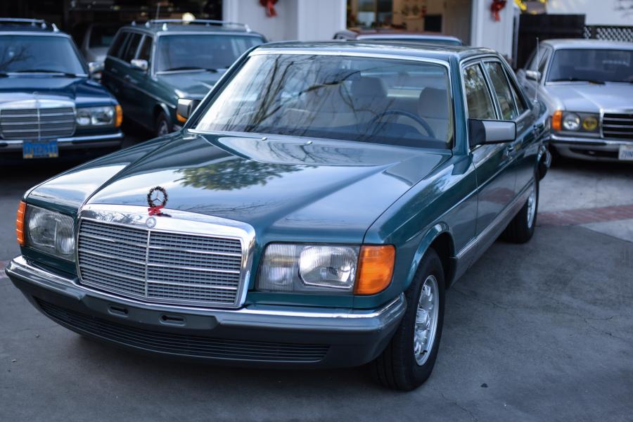  Mercedes-Benz 280 SE (W126) 1983 года  (EU) (фото 5 из 62)